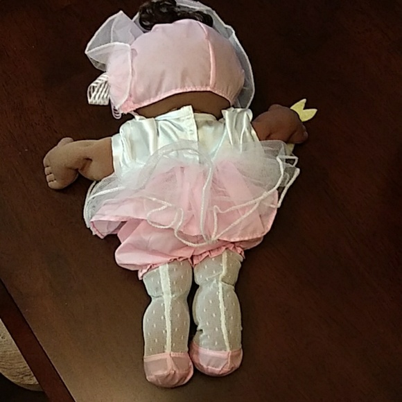 Cabbage patch doll!! - Picture 5 of 8